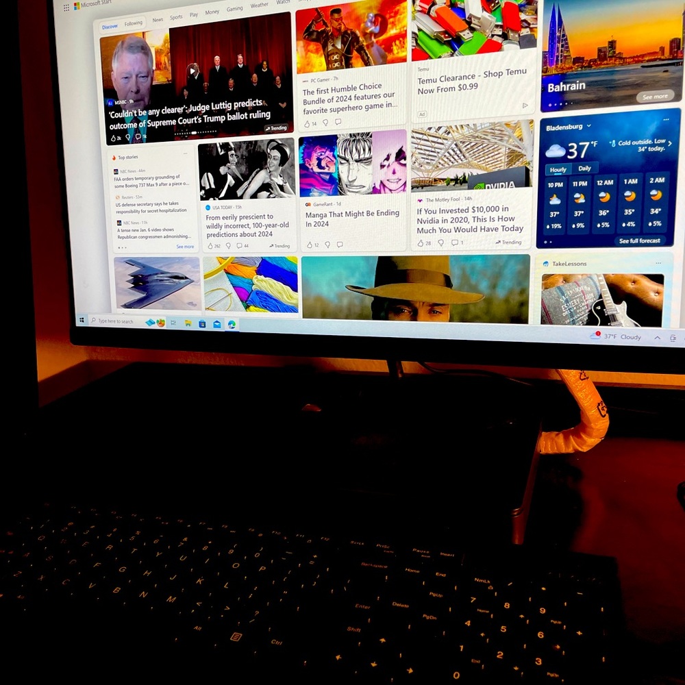Lenovo Touch-screen computer